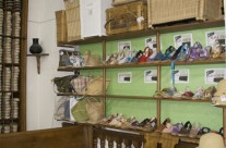 (Català) (Español) Tienda 6